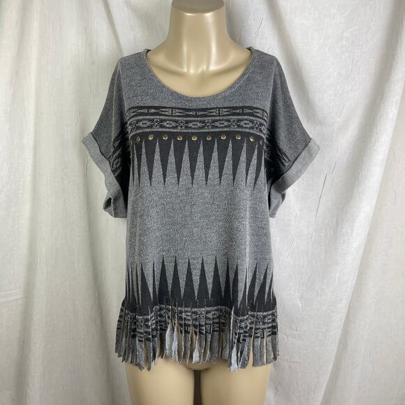 Forever 21 Grey Black Studded Short Sleeve Fringe Top Southwestern Oversized SM - Picture 1 of 16